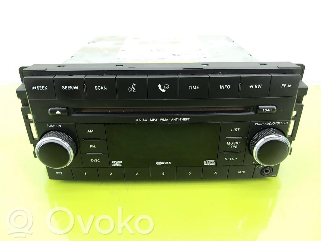 Dodge Caliber Panel / Radioodtwarzacz CD/DVD/GPS 