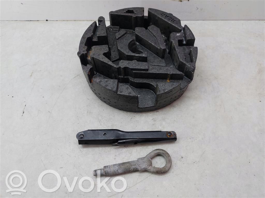 Opel Insignia A Tool set 