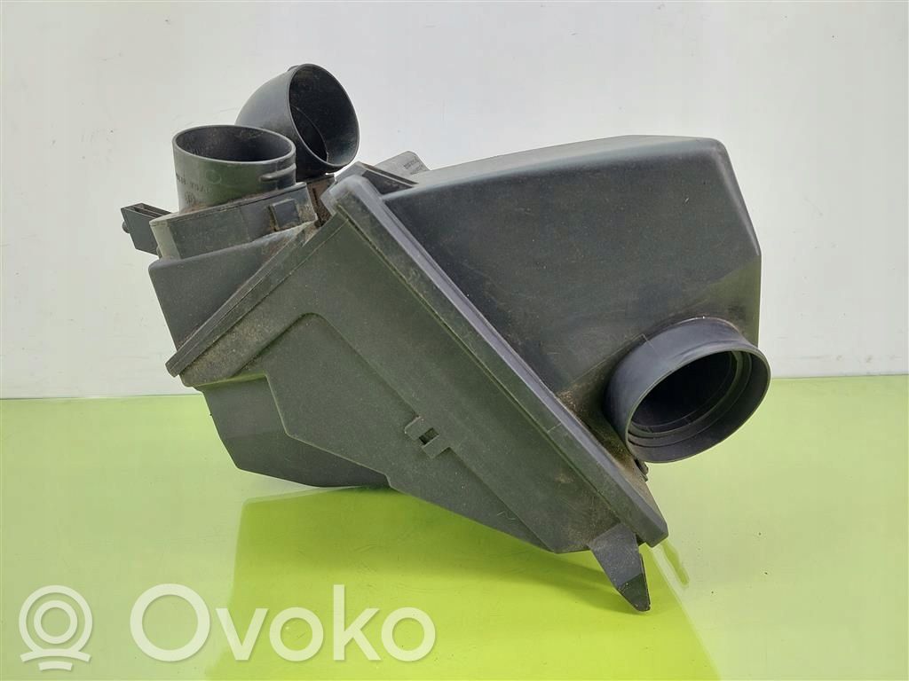 Air filter box   059133837A