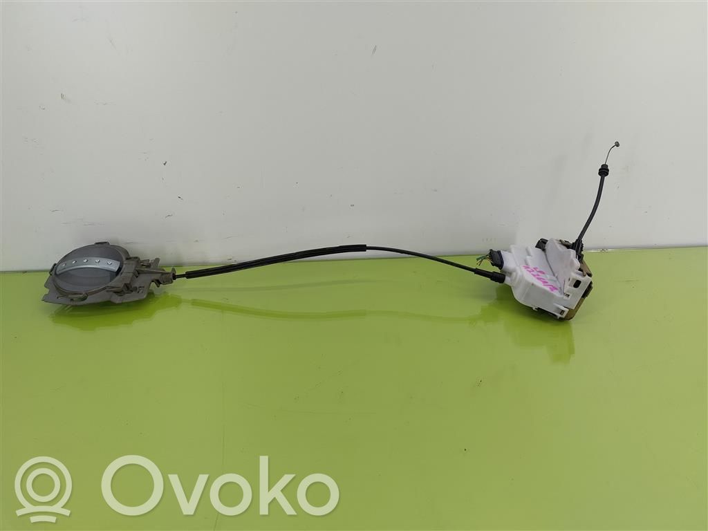 Citroen C3 Priekšpusē slēdzene 