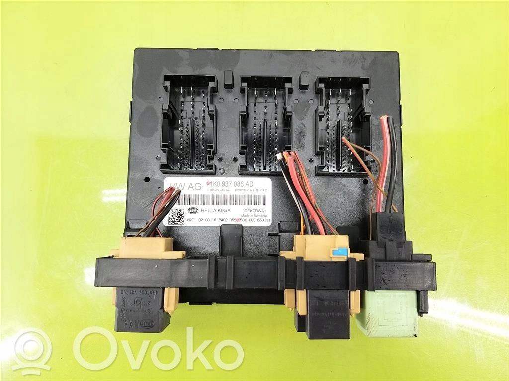 Skoda Yeti (5L) Unidad de control/módulo de carrocería central 
