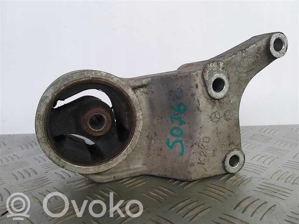 KIA Carens III Engine mount vacuum valve 