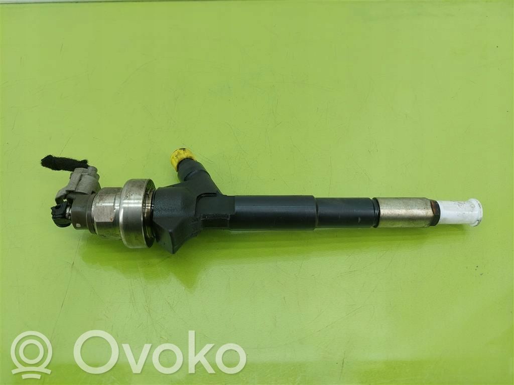 Opel Astra H Inyector de combustible 