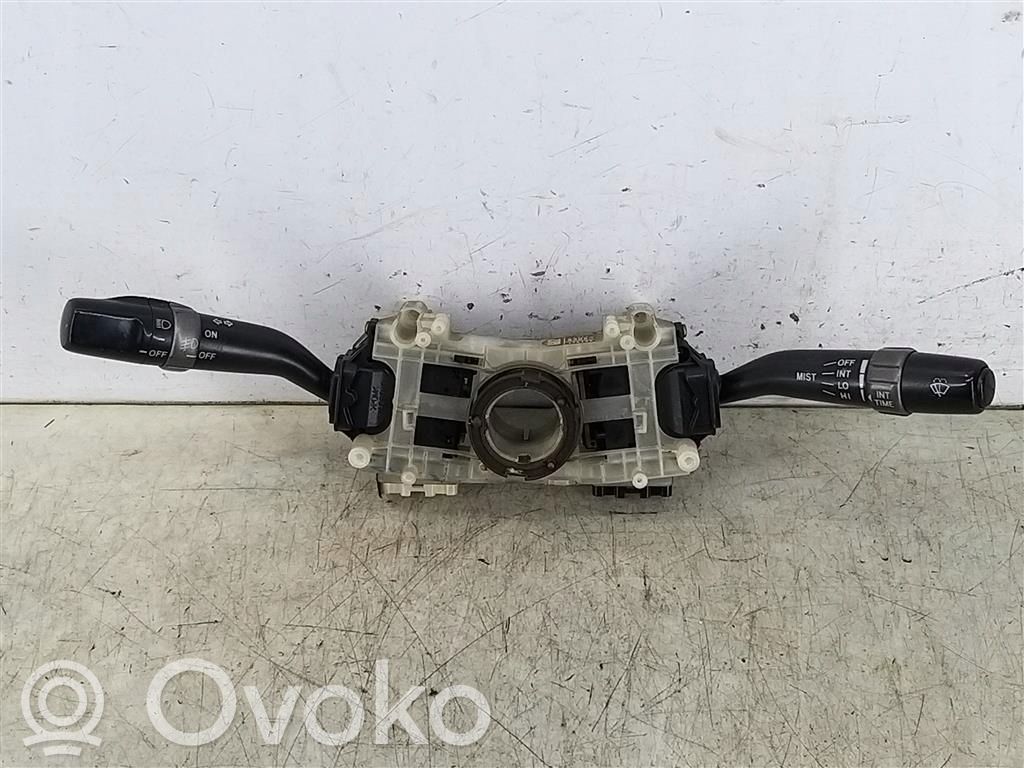 Lexus IS 200-300 Palanca de intermitentes 