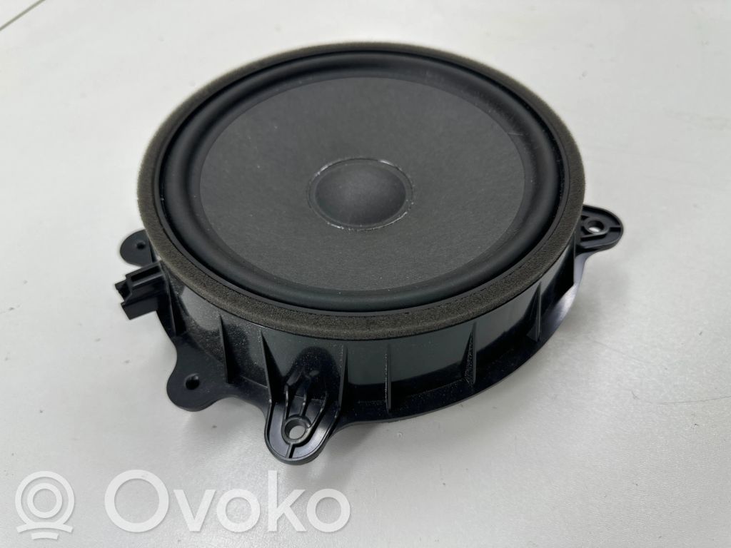 Altavoz de la puerta delantera   107974400E,11647001