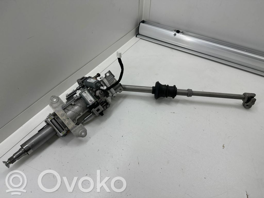 Tesla Model Y Vairo rato ašis 