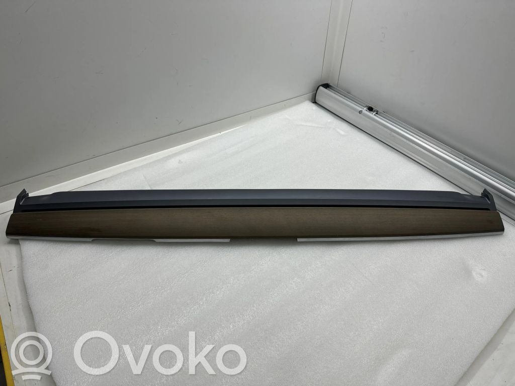 Tesla Model Y Moldura del panel (Usadas) 