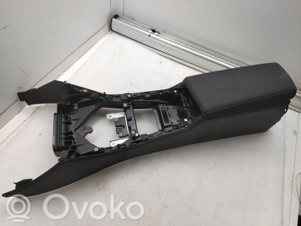 BMW i4 Consola central 