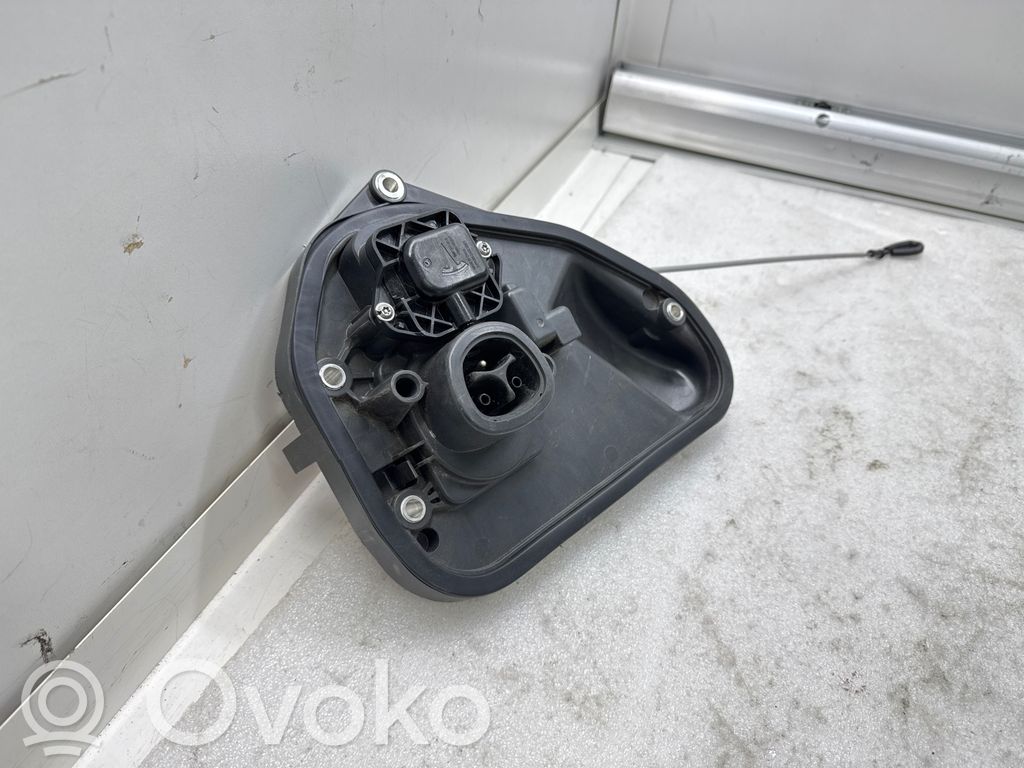 Tesla Model X Gniazdo ładowania samochodu elektrycznego 