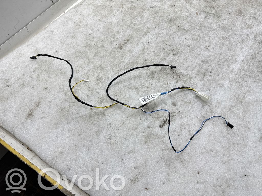 Tesla Model Y Tailgate/trunk wiring harness 