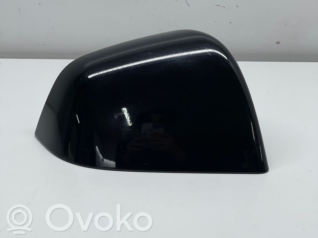 Tesla Model Y Veidrodėlio dalys 