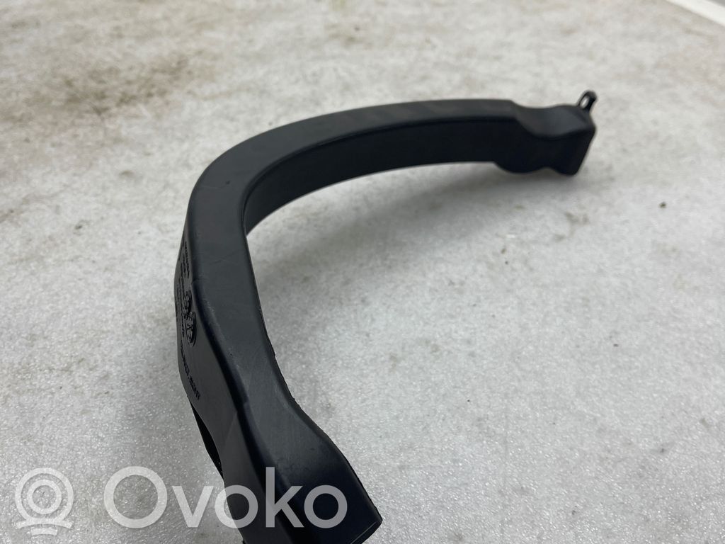 Ohjaamon sisäilman ilmakanava   163605600A,116325