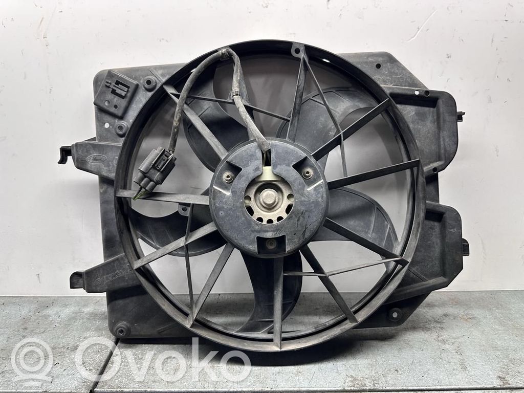 Ford Focus Elektrinis radiatorių ventiliatorius 