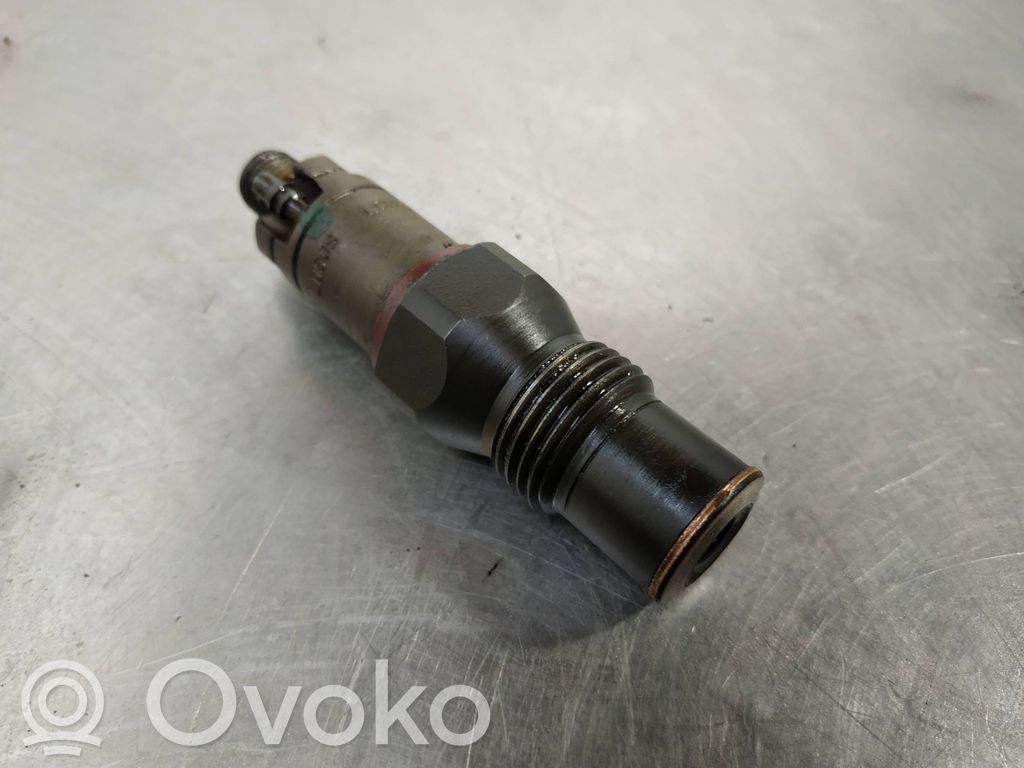 Inyector de combustible   LCR6705601E