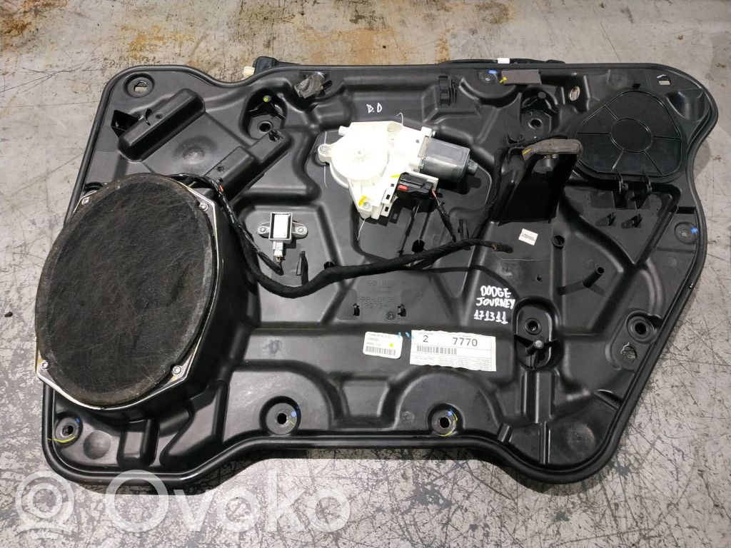 Dodge Journey Elektriskais loga pacelšanas mehānisms bez motoriņa 