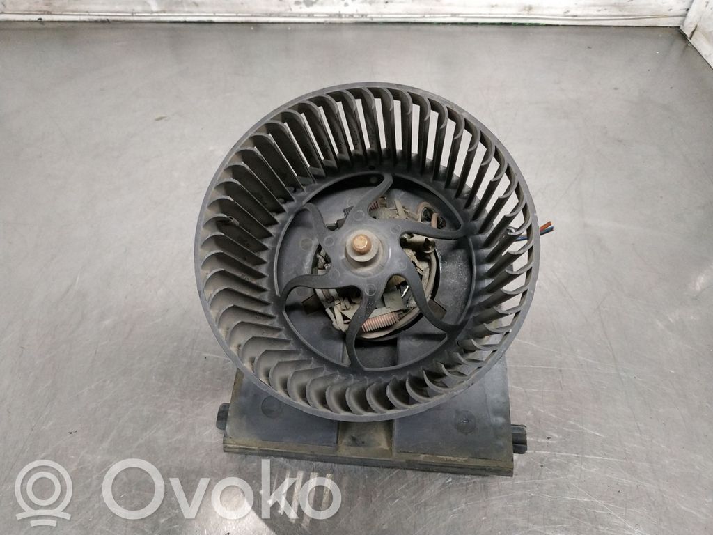 Audi A3 S3 8L Heizungslüfter 