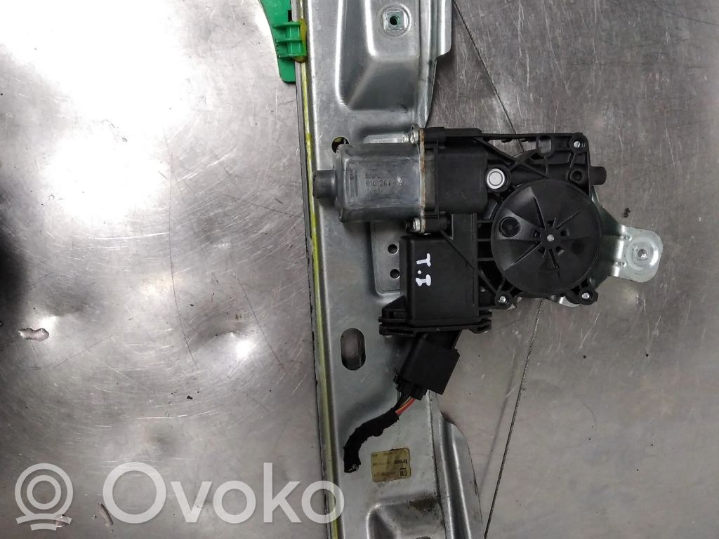 Opel Astra J Elektryczny podnośnik szyby drzwi tylnych 
