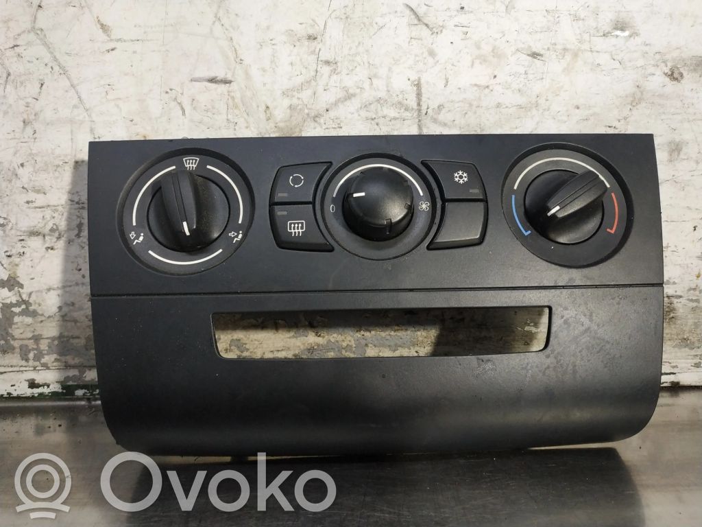 BMW 1 E81 E87 Climate control unit 