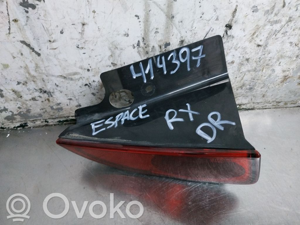 Renault Espace IV Takaluukun takavalot 