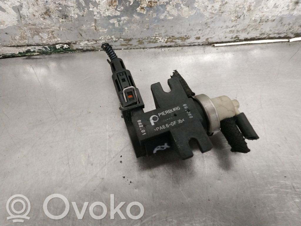 Seat Toledo II (1M) Zawór regulacji biegu jałowego / Regulator 