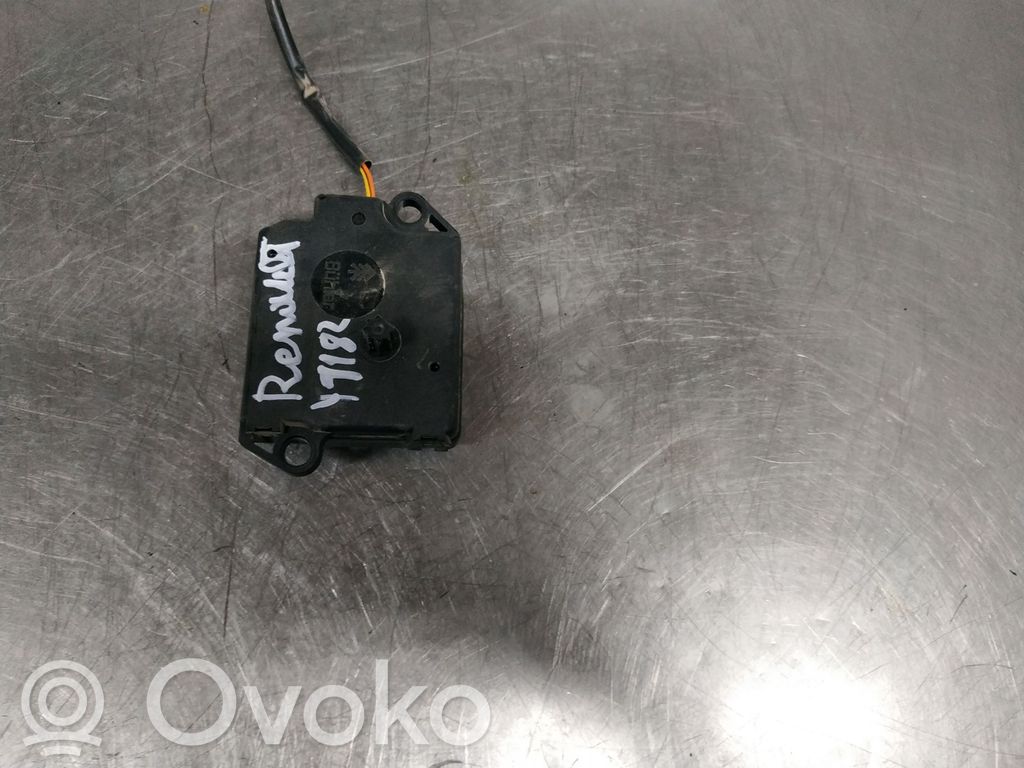 Renault Scenic I Oro kondicionieriaus oro srauto sklendės varikliukas 
