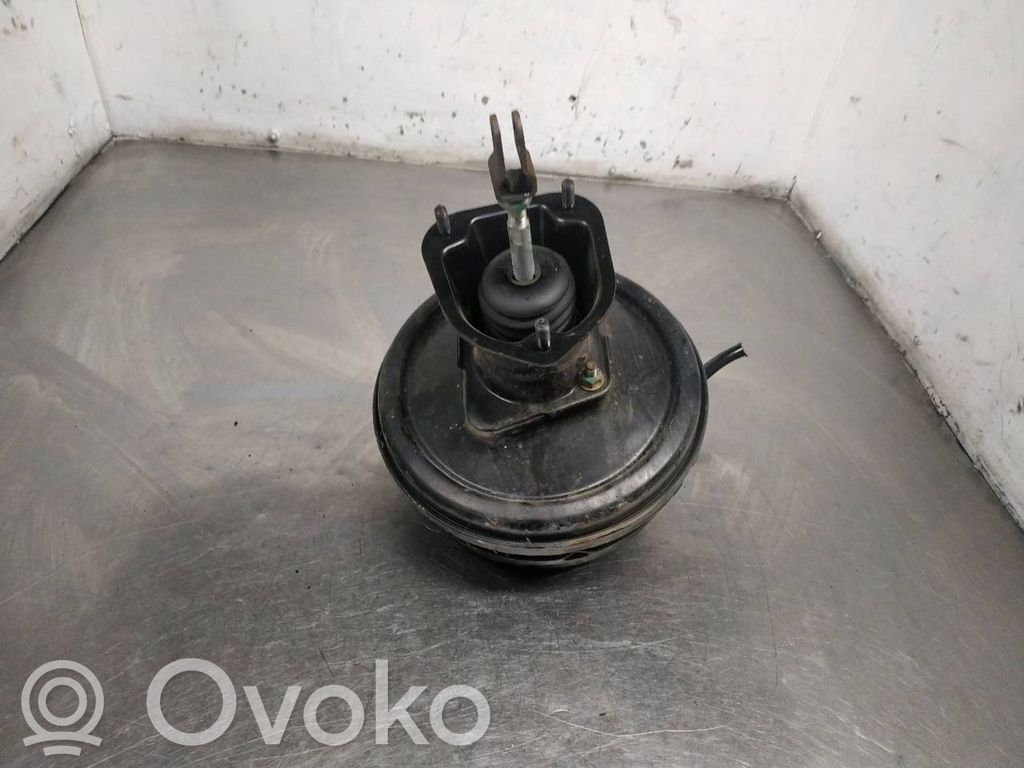 Opel Omega B1 Jarrutehostin 