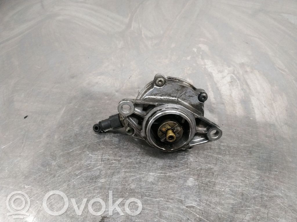 Peugeot 406 Bomba de vacío 