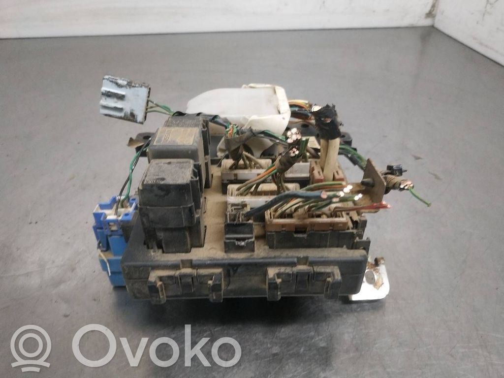 Nissan Terrano Módulo de fusible 
