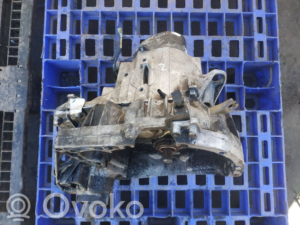 Renault Rapid Manual 5 speed gearbox 