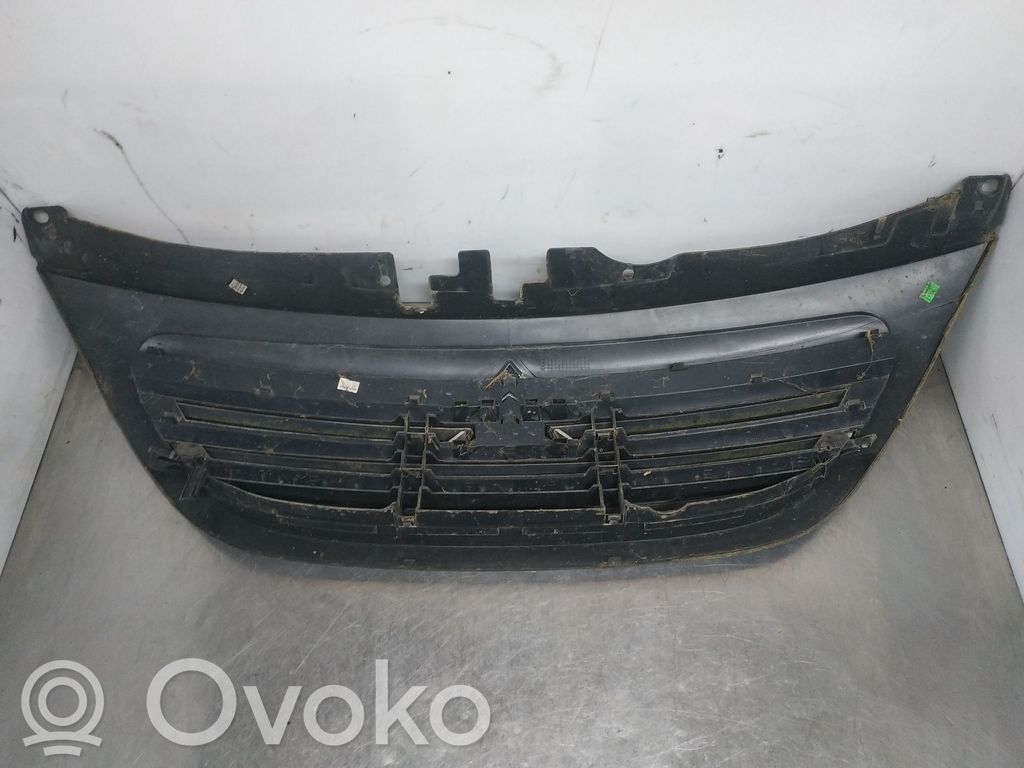 Citroen C3 Rejilla delantera 