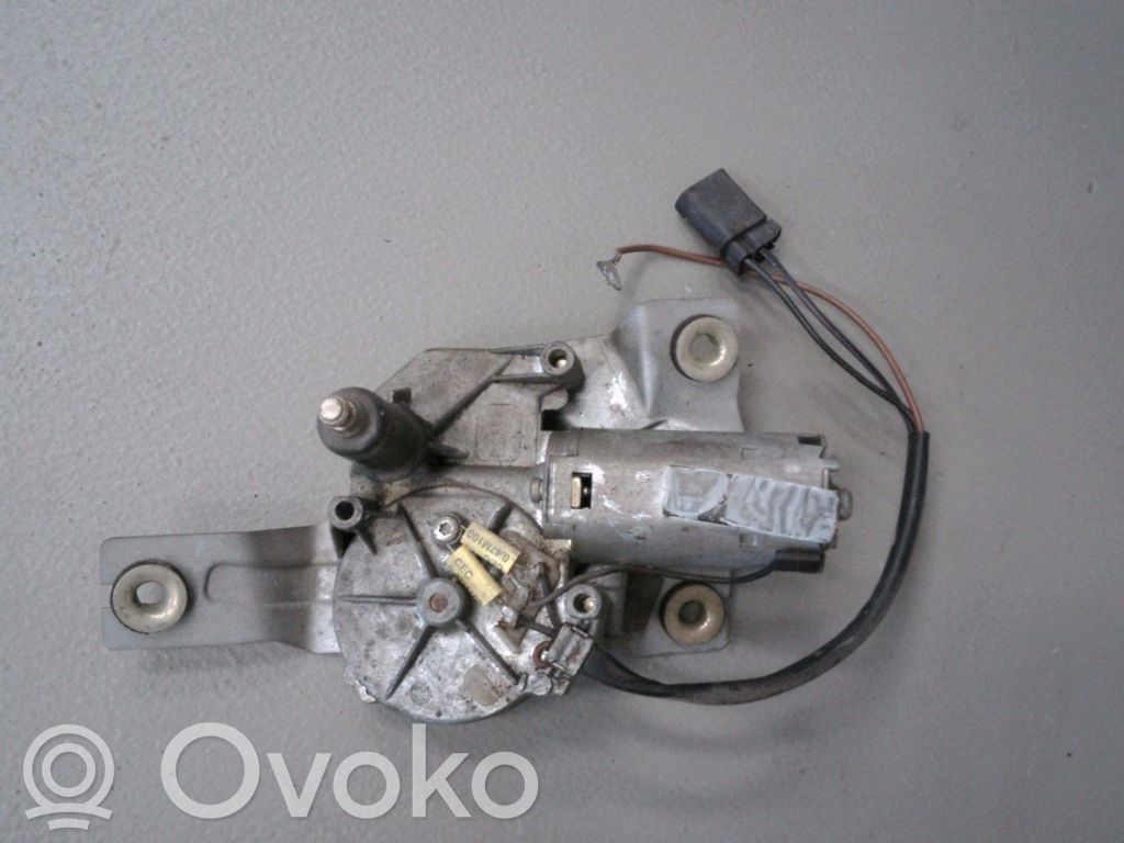 Ford Escort Silniczek wycieraczki szyby tylnej 
