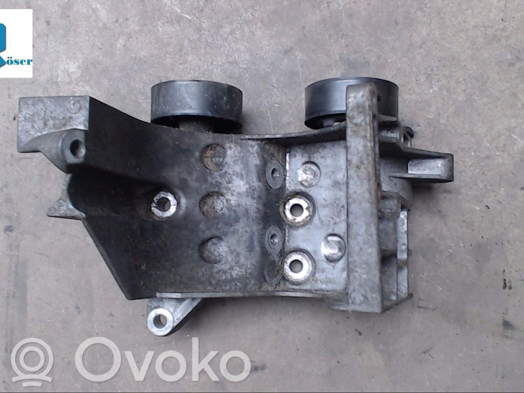 Ford Fiesta Generator/alternator bracket 