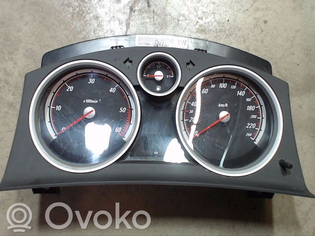 Opel Zafira B Mască ceasuri bord 