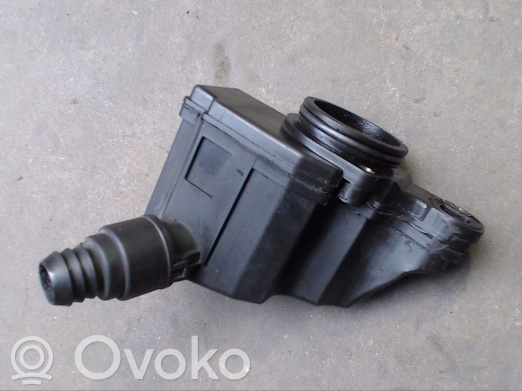 Ventildeckel   036103493