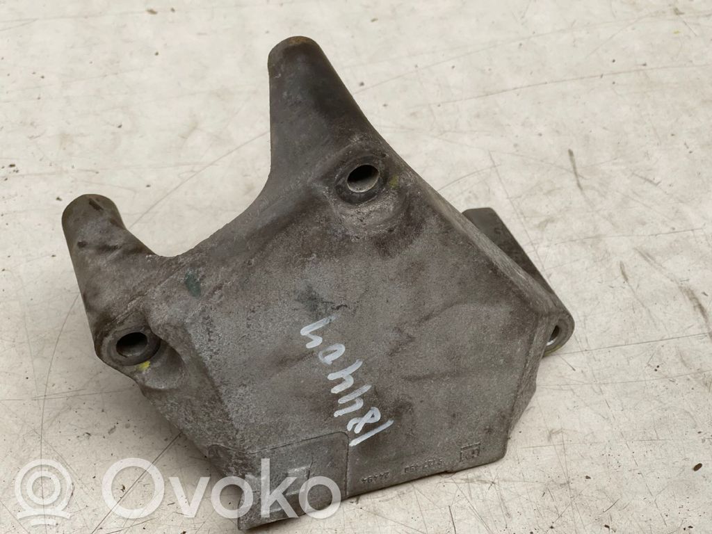 Opel Corsa C Suport motor 