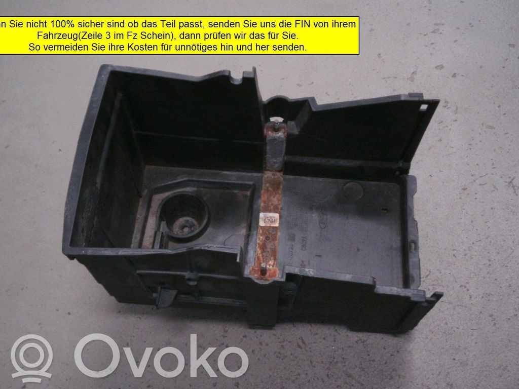 Ford Focus Akumuliatoriaus dėžė 