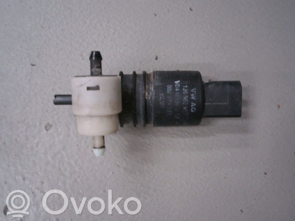 Ford Galaxy Windscreen/windshield washer pump 