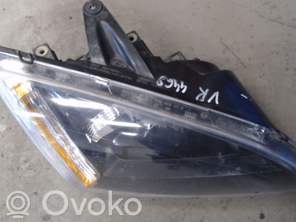 Phare frontale   1384560,1384560