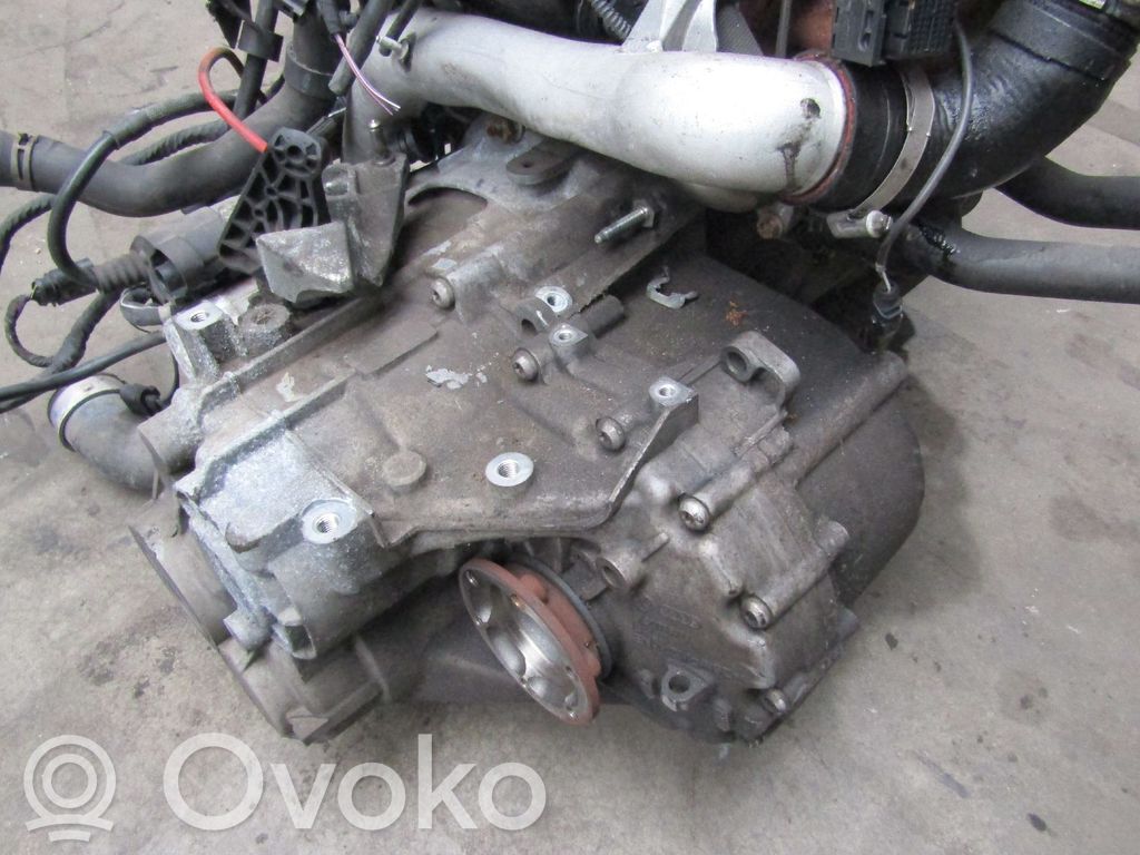 Volkswagen PASSAT B6 Manualna 6-biegowa skrzynia biegów 