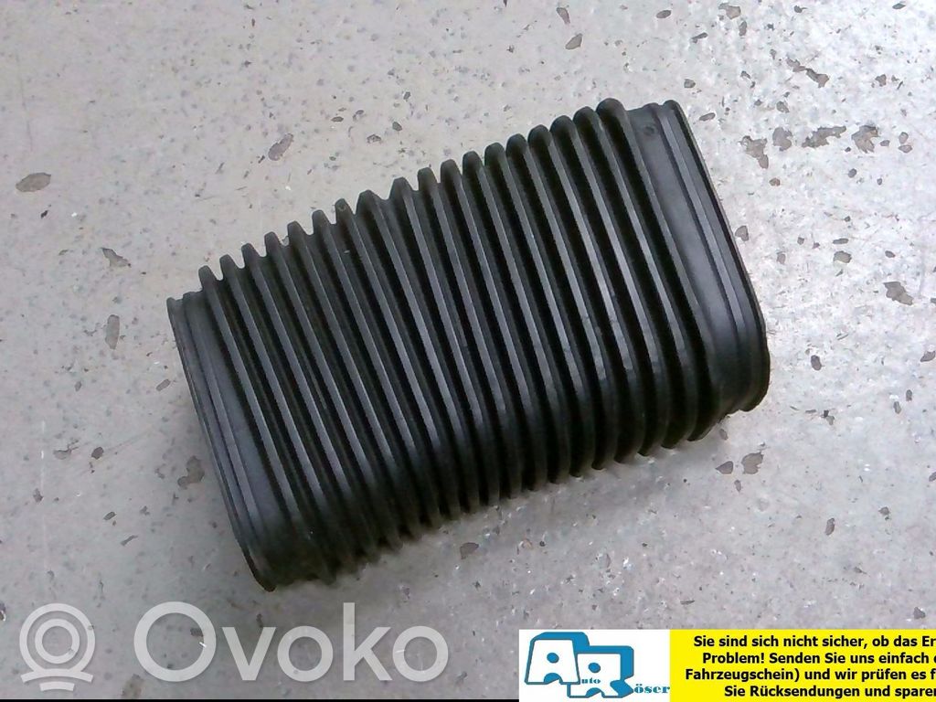 BMW 1 E81 E87 Muu moottoritilan osa 