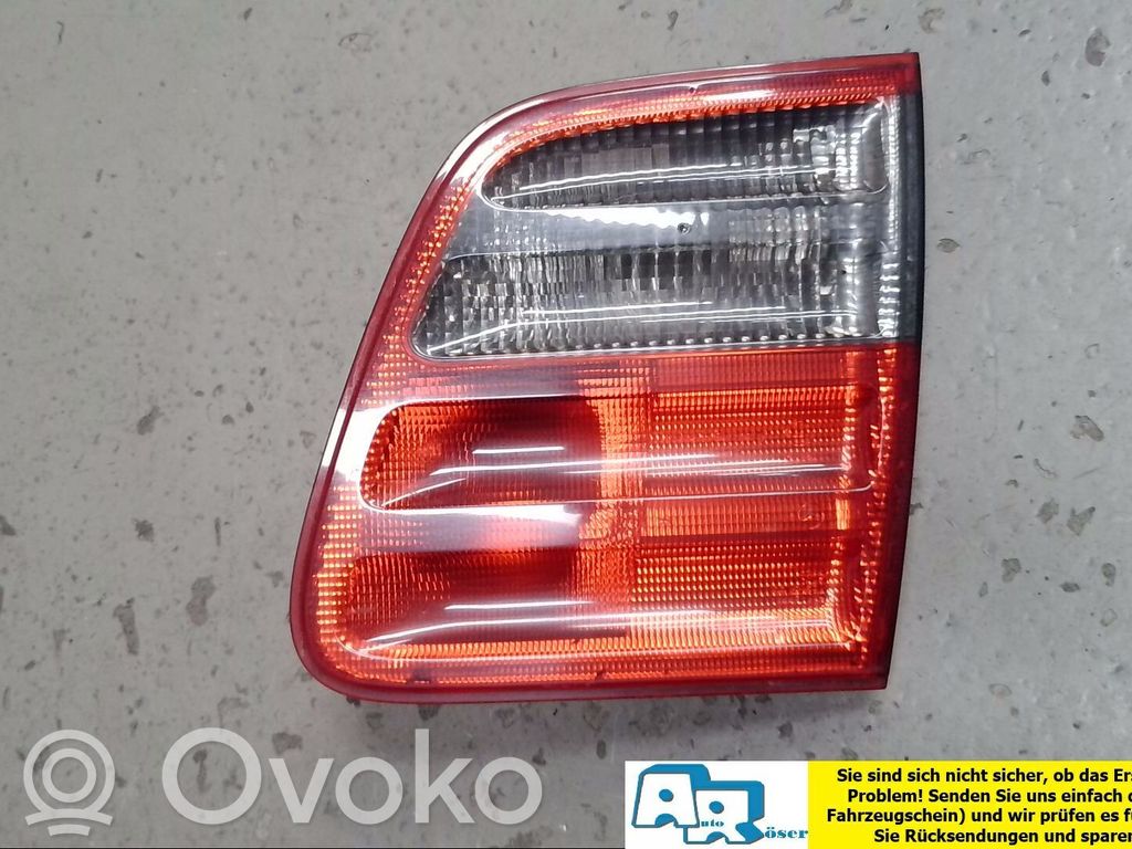 Mercedes-Benz E W210 Lampă spate în capacul portbagajului 
