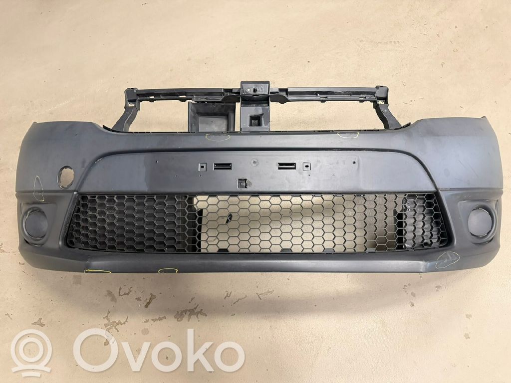 Dacia Sandero Front bumper 