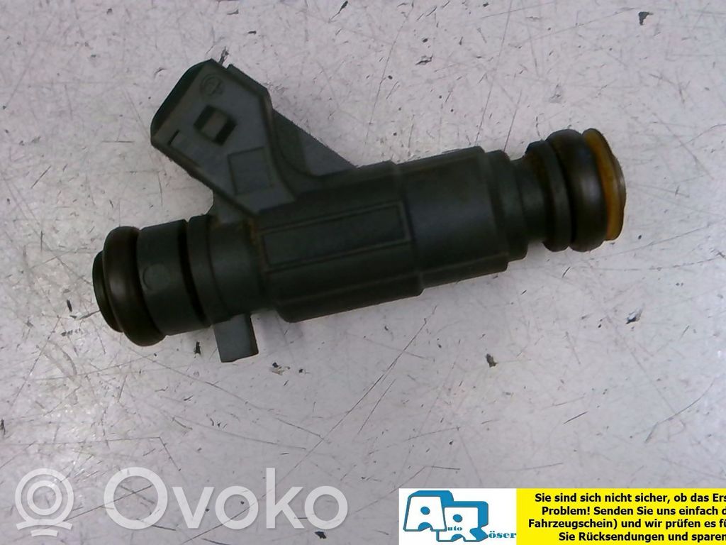 Opel Corsa C Inyector de combustible 