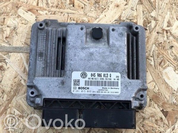 Skoda Fabia Mk2 (5J) Unitate control motor/modul ECU 