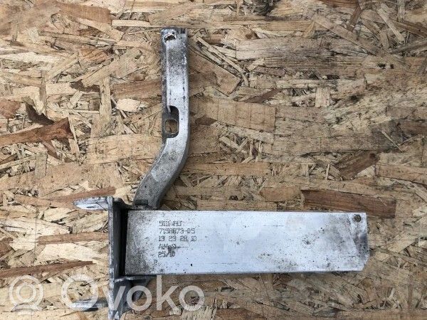 BMW 5 F10 F11 Front bumper shock/impact absorber 
