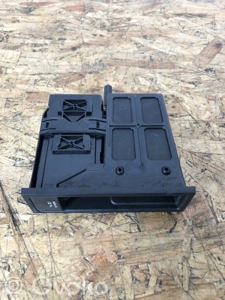 Volkswagen Touran I Controllo multimediale autoradio 