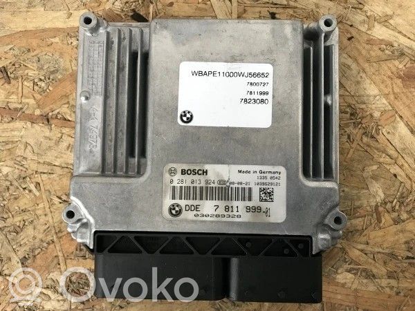 BMW X3 E83 Engine control unit/module ECU 