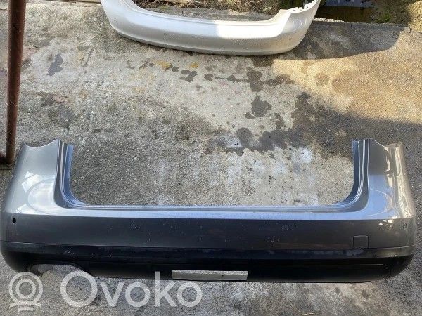 Volkswagen PASSAT B6 Parachoques 