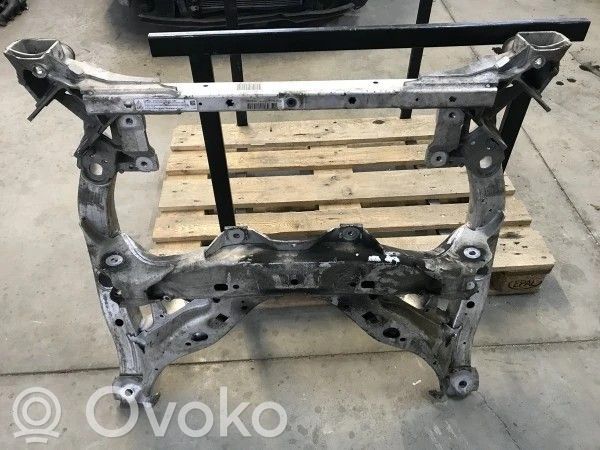 BMW 5 F10 F11 Priekšējais šķērsnis 
