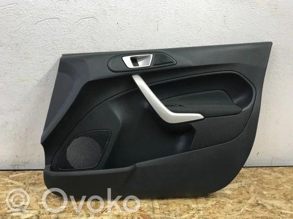 Ford Fiesta Boczki / Poszycie drzwi przednich 